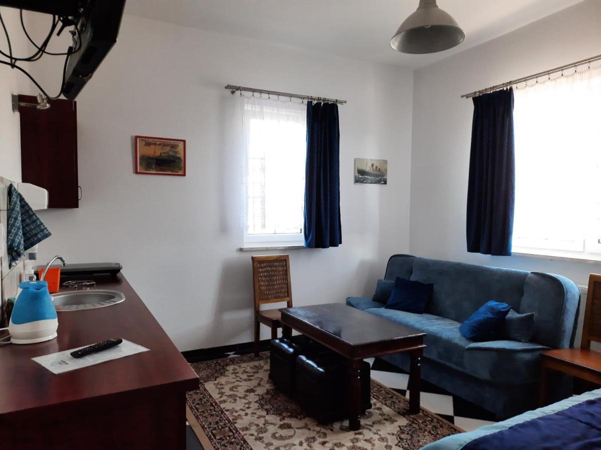 Pokoje Goscinne Neptunia Rusinowo  Exterior foto