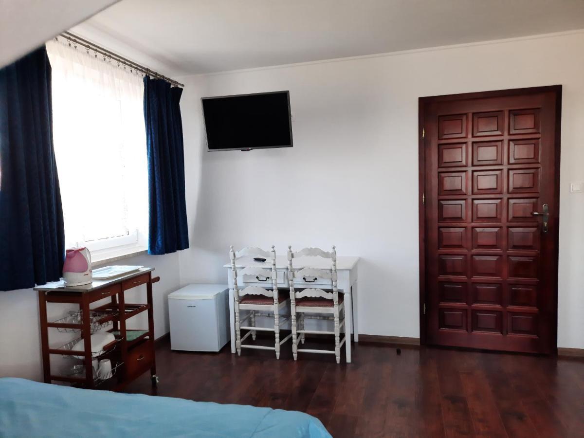 Pokoje Goscinne Neptunia Rusinowo  Exterior foto